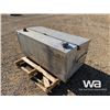 Image 3 : 400L ALUMINUM FUEL TANK & TOOL BOX COMBO