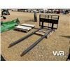 Image 1 : SKID STEER 96" PALLET FORKS