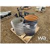 Image 1 : GARBAGE CANS, SNOW BRUSHES, NUTS AND BOLTS