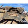 Image 7 : FIFTH WHEEL HITCH, WINCH, TOW BAR, FLARE KIT