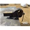 Image 5 : 60" X 60" STEEL WORK BENCH & VISE