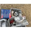 Image 7 : PALLET OF TRUCK PARTS
