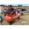 Image 2 : 2004 DEVAIR 447 200 PSI AIR COMPRESSOR