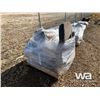 Image 2 : KENWORTH AIR SEAT, ROLL OF HOSE
