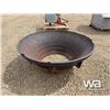 Image 2 : 42" CRUSH CONE FIRE PIT