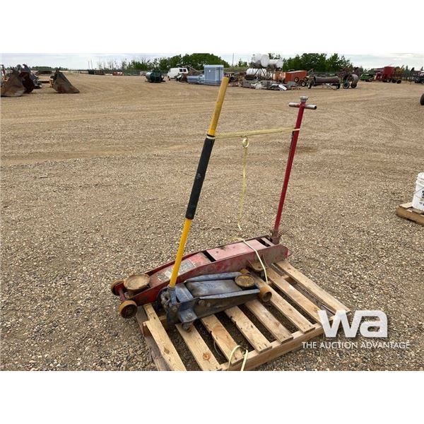 (2) FLOOR JACKS