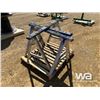 Image 4 : (3) ALUIMINUM SAWHORSES