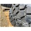 Image 4 : (2) GRIZZLY 11R22.5 TRUCK DRIVE TIRES