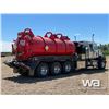 Image 3 : 2014 WESTERN STAR 4900SA TRI-DRIVE VACUUM TRUCK
