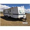 Image 2 : 1998 MALLARD TRAVEL TRAILER