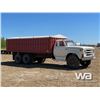Image 2 : 1975 DODGE 700 T/A GRAIN TRUCK