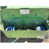 Image 8 : JOHN DEERE 336 SQUARE BALER