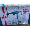 Image 2 : 4 POST AUTO HOIST