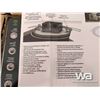 Image 5 : (48) 5"/6" HALO LED SURFACE MOUNT LIGHTS