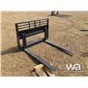 Image 2 : SKID STEER 48" PALLET FORKS