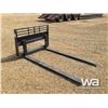 Image 2 : SKID STEER 72" PALLET FORKS