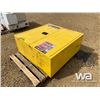 Image 3 : JUSTRITE FLAMMABLE STORAGE