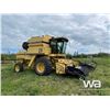 Image 2 : 1995 NEW HOLLAND TR97 COMBINE