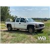 Image 2 : 2000 GMC 2500 E-CAB PICKUP