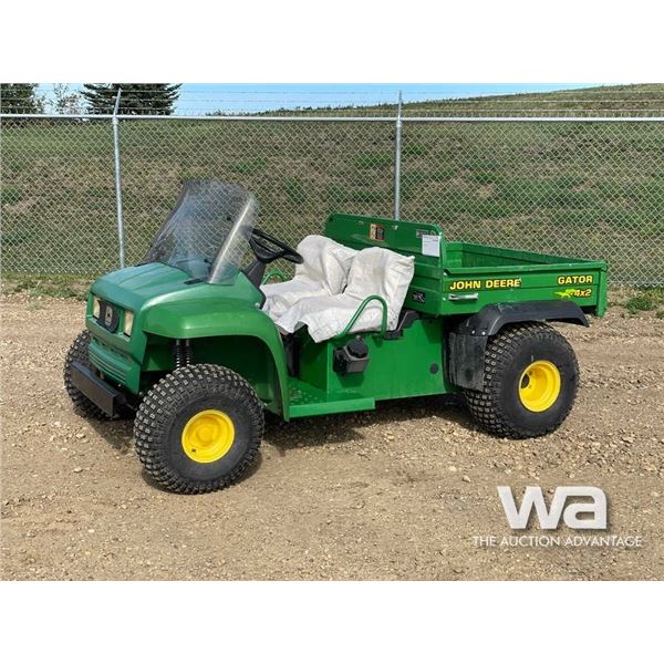 1998 JOHN DEERE 4X2 GATOR