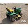 Image 3 : JOHN DEERE 314 LAWN TRACTOR
