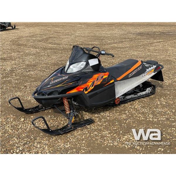 2006 ARCTIC CAT M5 SNOWMOBILE