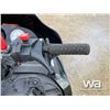 Image 9 : 2001 POLARIS RMK 800 SNOWMOBILE