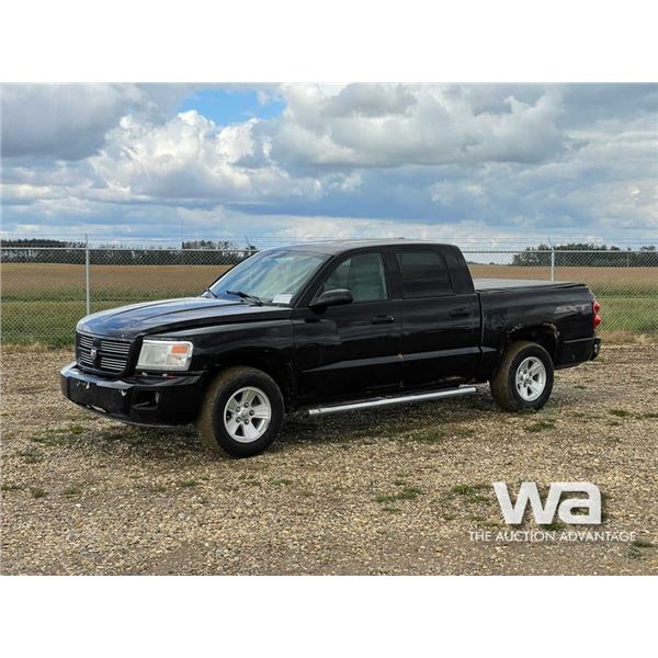2008 DODGE DAKOTA CREW CAB PICKUP