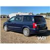 Image 4 : 2013 CHRYSLER TOWN & COUNTRY 6-PASSENGER VAN