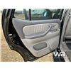 Image 19 : 2002 TOYOTA SEQUOIA SUV