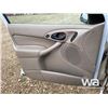 Image 13 : 2002 FORD FOCUS 4 DOOR CAR