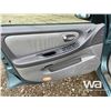 Image 13 : 2002 NISSAN MAXIMA 4-DOOR SEDAN