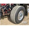 Image 19 : 2012 KENWORTH T800 TRI-DRIVE WINCH TRACTOR