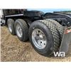 Image 21 : 2012 KENWORTH T800 TRI-DRIVE WINCH TRACTOR