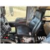 Image 7 : 2012 KENWORTH T800 TRI-DRIVE WINCH TRACTOR