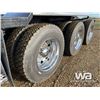Image 18 : 2013 PETERBILT 367 TRI-DRIVE WINCH TRACTOR