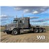 Image 1 : 2005 PETERBILT 378 TRI-DRIVE WINCH TRACTOR