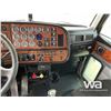Image 8 : 2005 PETERBILT 378 TRI-DRIVE WINCH TRACTOR