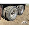 Image 17 : 1996 KENWORTH C500 348 IN T/A BED TRUCK