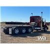 Image 3 : 2015 KENWORTH T800 TRI-DRIVE SLEEPER TRUCK