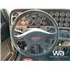 Image 10 : 2012 PETERBILT 367 TRI-DRIVE SLEEPER TRUCK