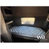 Image 12 : 2012 PETERBILT 367 TRI-DRIVE SLEEPER TRUCK