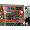 Image 9 : 2007 WESTERN STAR TRI-DRIVE SLEEPER TRUCK