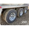 Image 20 : 2014 PETERBILT 367 TRI-DRIVE HYDRO VAC TRUCK