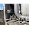 Image 28 : 2014 PETERBILT 367 TRI-DRIVE HYDRO VAC TRUCK