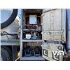 Image 29 : 2014 PETERBILT 367 TRI-DRIVE HYDRO VAC TRUCK