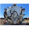 Image 33 : 2014 PETERBILT 367 TRI-DRIVE HYDRO VAC TRUCK