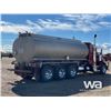 Image 3 : 2012 KENWORTH T800 TRI-DRIVE 22,000 L TANK TRUCK