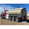 Image 4 : 2012 KENWORTH T800 TRI-DRIVE 22,000 L TANK TRUCK