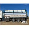 Image 23 : 2013 PETERBILT 367 TRI/A SLEEPER TANK TRUCK